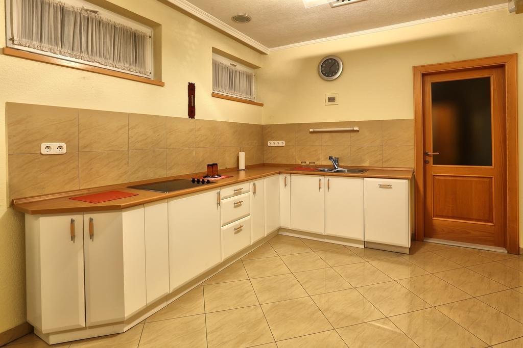 Napfény Panzió és Rendezvényház Kecskemét Habitación foto
